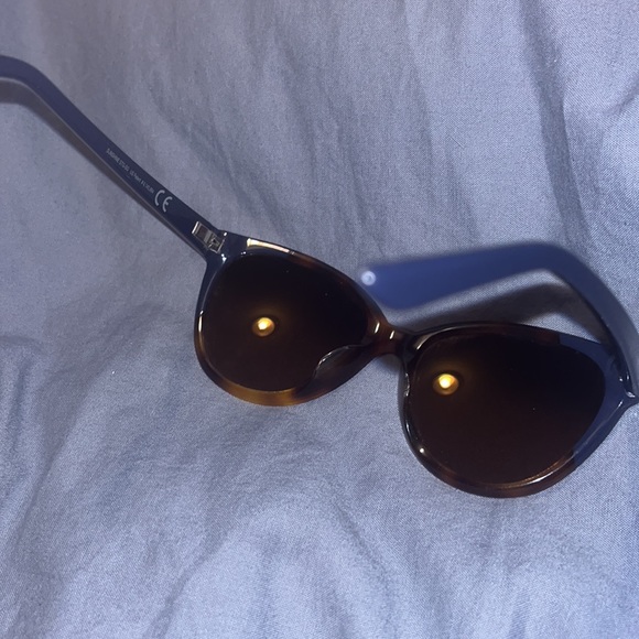 Maui Jim Sunshine Polarized Cat Eye Sunglasses (FLAWED) - Picture 2 of 7